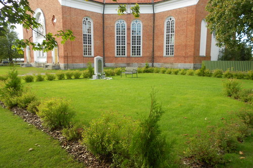 Minneslunden vid Lappfjärd kyrka Minneslunden vid Lappfjärd kyrka